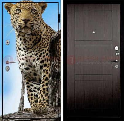 Железная дверь с рисунком гепарда снаружи ДФ-27 в Нижнем Новгороде