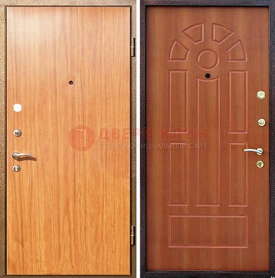 Светлая железная дверь с ламинатом МДФ внутри ДЛ-15 в Кирове