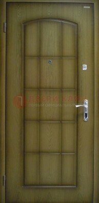 Зеленая стальная дверь с МДФ ДМ-116 на веранду в Нижнем Новгороде