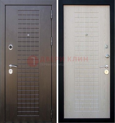Темная железная дверь с МДФ ДМ-149 для деревянного дома в Брянске