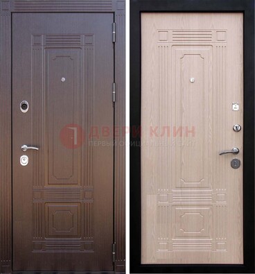 Коричневая входная дверь с МДФ ДМ-173 для кирпичного дома в Нижнем Новгороде