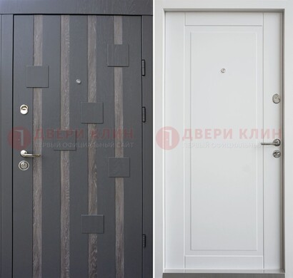 Черная металлическая дверь c МДФ и стеклом ДМ-231 в Петрозаводске