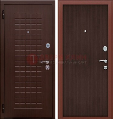 Коричневая металлическая дверь с МДФ ДМ-78 в квартиру в Красногорске