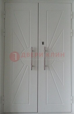 Внутренняя парадная дверь с фигурными элементами ДПР-14 в Нижнем Новгороде