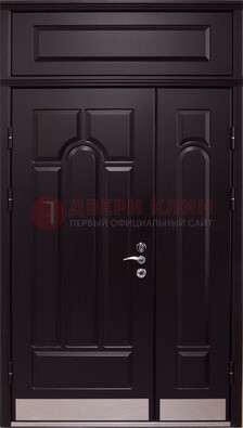 Парадная дверь с металлическими вставками ДПР-47 и фрамугой в Нижнем Новгороде