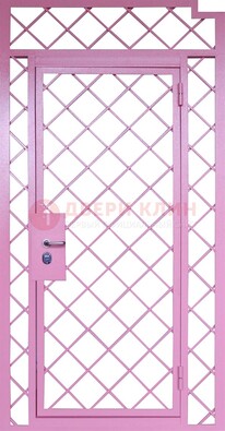 Розовая металлическая решетчатая дверь ДР-15 в Нижнем Новгороде