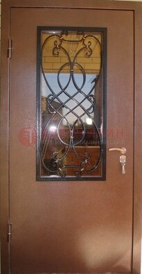 Металлическая дверь со стеклом и ковкой ДСК-51 на дачу в Выборге