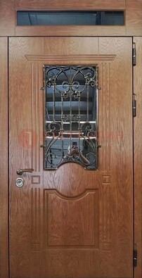 Металлическая входная дверь со стеклом и ковкой для дома ДСК-96 в Нижнем Новгороде