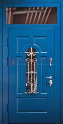 Синяя железная филенчатая дверь со стеклом и ковкой ДСК-97 в Нижнем Новгороде