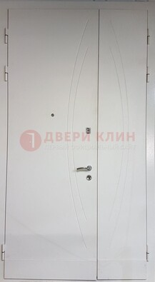 Белая тамбурная дверь ДТМ-31 в Нижнем Новгороде