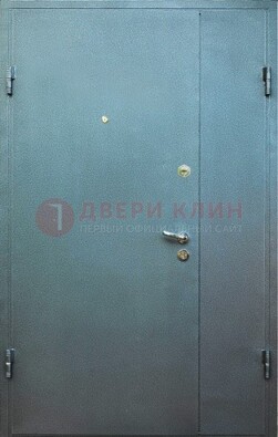 Серая тамбурная дверь ДТМ-34 в Нижнем Новгороде
