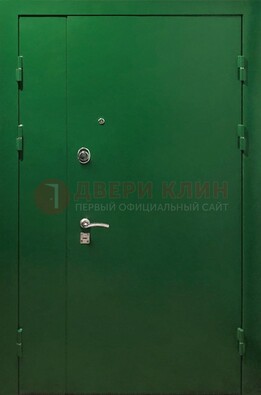 Зеленая распашная тамбурная дверь Порошок ДТМ-47 в Нижнем Новгороде