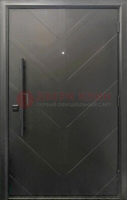 Современная металлическая дверь с виноритом ДВТ-255 
