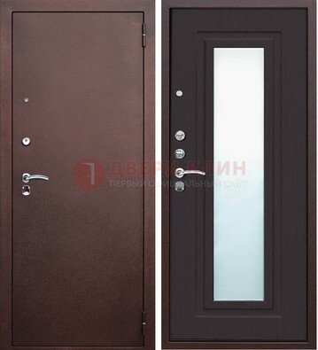 Коричневая металлическая дверь с зеркалом ДЗ-43 в Архангельске